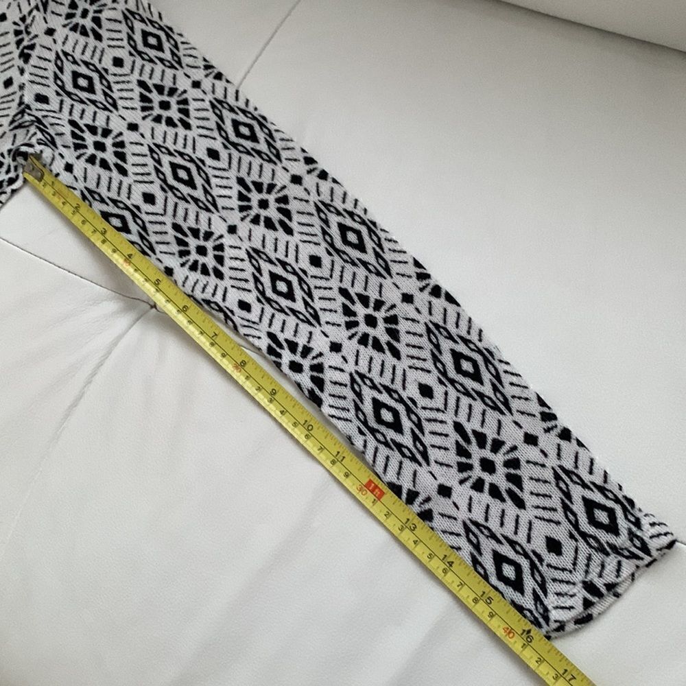 Divided Lace Bottom Top Size M - Picture 5 of 7